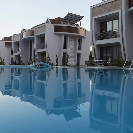 Han-de Homes Appartement Kemer
