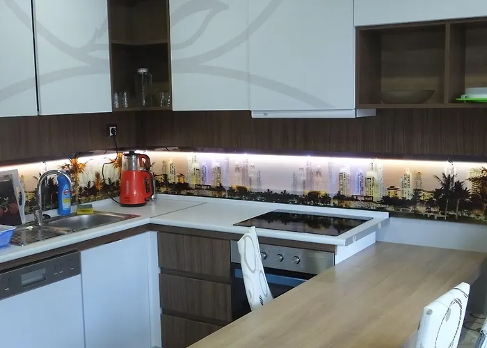 Han-de Homes * Κεμέρ